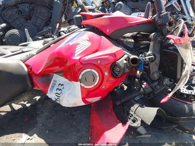 Honda CBR650 R 2024 MLHRH1552R5001674 Image 12