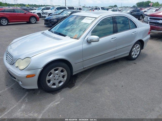 Продаж на аукціоні авто 2005 Mercedes-benz C 320 Luxury 4matic, vin: WDBRF84JX5F561638, номер лоту: 45226105