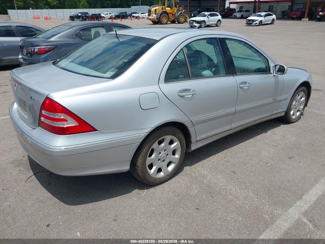 Продаж на аукціоні авто 2005 Mercedes-benz C 320 Luxury 4matic, vin: WDBRF84JX5F561638, номер лоту: 45226105