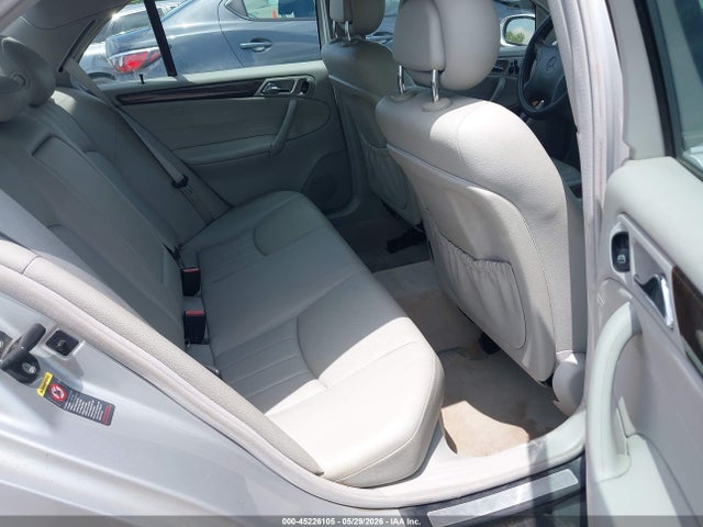 Продаж на аукціоні авто 2005 Mercedes-benz C 320 Luxury 4matic, vin: WDBRF84JX5F561638, номер лоту: 45226105