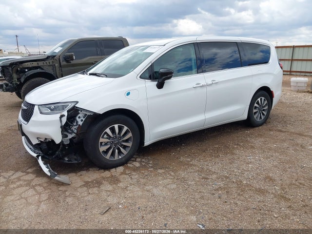 Продажа на аукционе авто 2024 Chrysler Pacifica Hybrid Select, vin: 2C4RC1S70RR153642, номер лота: 45226173