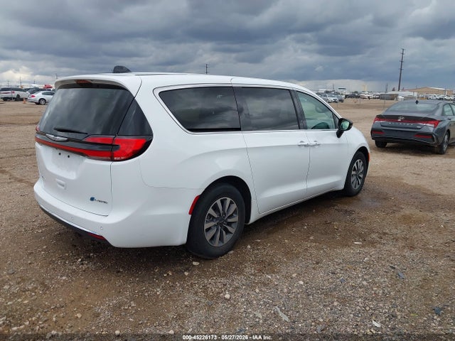 Продажа на аукционе авто 2024 Chrysler Pacifica Hybrid Select, vin: 2C4RC1S70RR153642, номер лота: 45226173