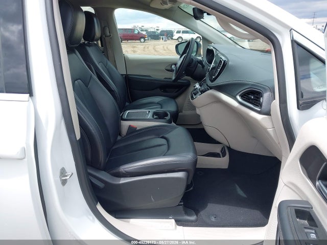 Продажа на аукционе авто 2024 Chrysler Pacifica Hybrid Select, vin: 2C4RC1S70RR153642, номер лота: 45226173