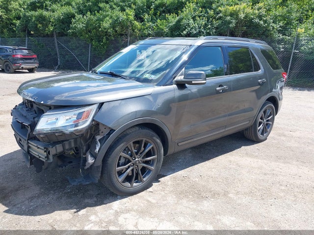 Ford EXPLORER XLT 2018 1FM5K7D87JGB25591 Image 2