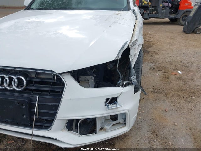 Audi A4 2.0t Premium 2016 WAUAFAFLXGN004724 Image 18