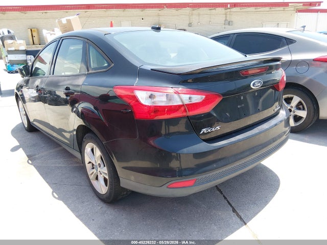 45226232 :رقم المزاد ، 1FAHP3F28CL381923 vin ، 2012 Ford Focus Se مزاد بيع