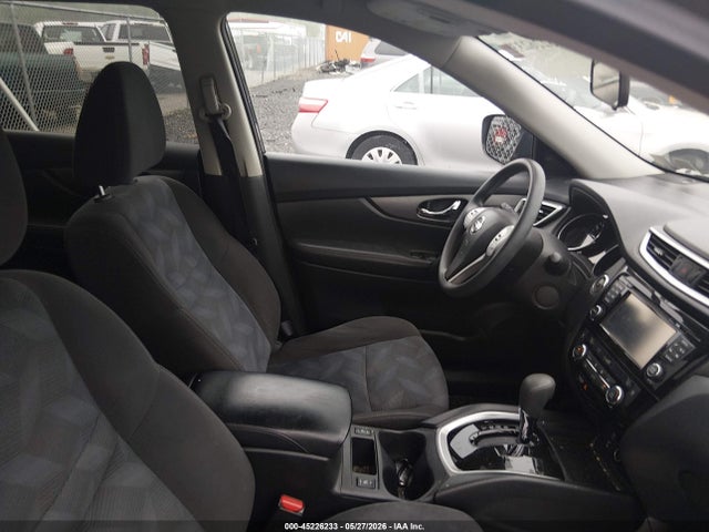 45226233 :رقم المزاد ، KNMAT2MV9GP630582 vin ، 2016 Nissan Rogue Sv مزاد بيع