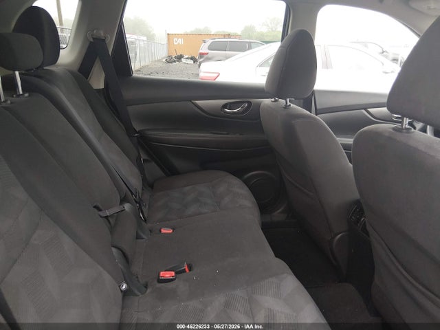 45226233 :رقم المزاد ، KNMAT2MV9GP630582 vin ، 2016 Nissan Rogue Sv مزاد بيع