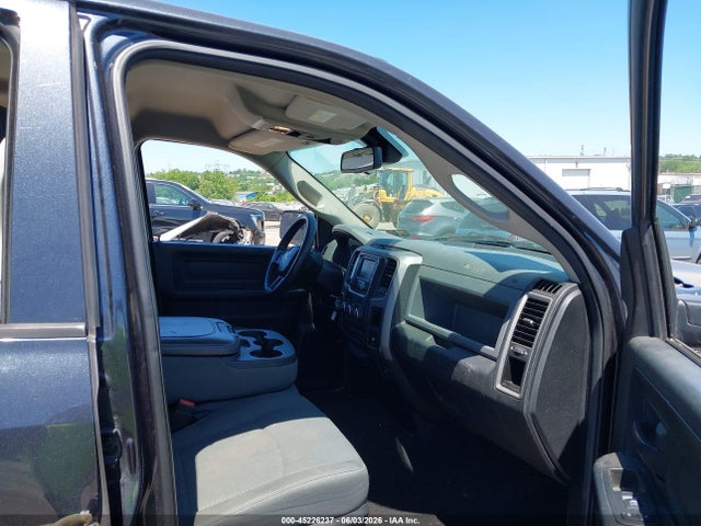 1C6RR7FTXES262814 RAM 1500 Express