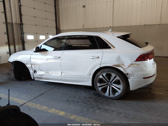 Audi Q8 55 Premium 2019 WA1CVAF13KD018485 Image 15