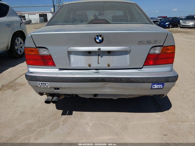 45226253 :رقم المزاد ، WBACD4320VAV50478 vin ، 1997 Bmw 328i مزاد بيع