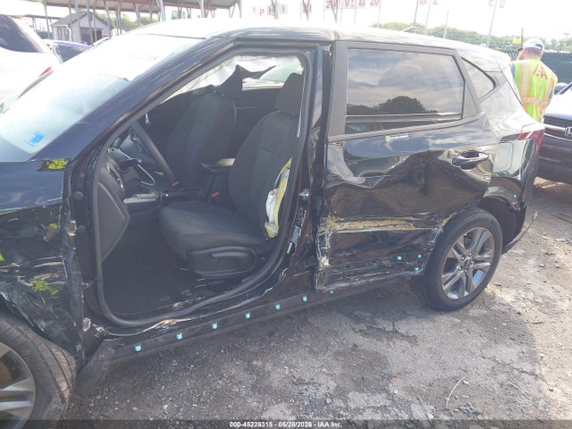 Продаж на аукціоні авто 2023 Kia Seltos Lx, vin: KNDEPCAA2P7457310, номер лоту: 45226315