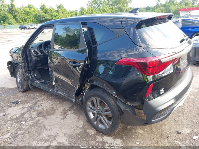 Продаж на аукціоні авто 2023 Kia Seltos Lx, vin: KNDEPCAA2P7457310, номер лоту: 45226315
