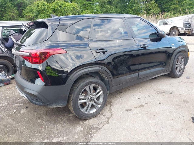 Продаж на аукціоні авто 2023 Kia Seltos Lx, vin: KNDEPCAA2P7457310, номер лоту: 45226315