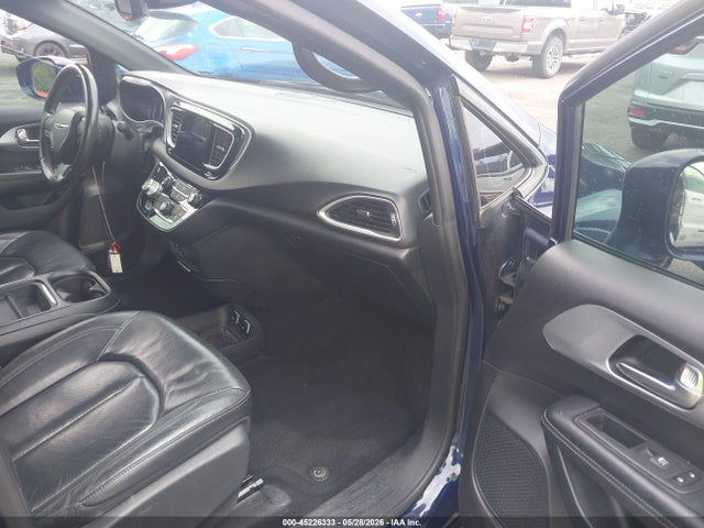 45226333 :رقم المزاد ، 2C4RC1BGXLR122986 vin ، 2020 Chrysler Pacifica Touring L مزاد بيع