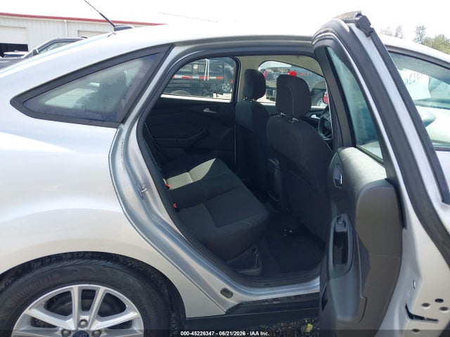 Aukcja sprzedaży 2018 Ford Focus Se, vin: 1FADP3F27JL327461, numer aukcji: 45226347
