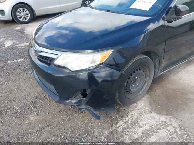 2014 Toyota Camry Le მანქანა იყიდება აუქციონზე, vin: 4T4BF1FKXER414734, აუქციონის ნომერი: 45226351
