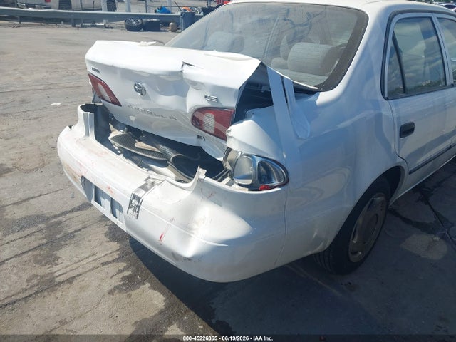 2000 Toyota Corolla Ce მანქანა იყიდება აუქციონზე, vin: 2T1BR12E5YC324799, აუქციონის ნომერი: 45226365