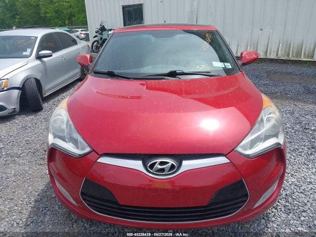 45226439 :رقم المزاد ، KMHTC6AD8HU321079 vin ، 2017 Hyundai Veloster Value Edition مزاد بيع