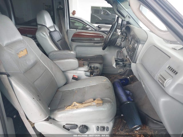 45226448 :رقم المزاد ، 1FTSW21P46EC70911 vin ، 2006 Ford F-250 Lariat/xl/xlt مزاد بيع