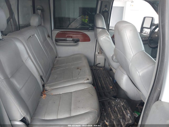 45226448 :رقم المزاد ، 1FTSW21P46EC70911 vin ، 2006 Ford F-250 Lariat/xl/xlt مزاد بيع