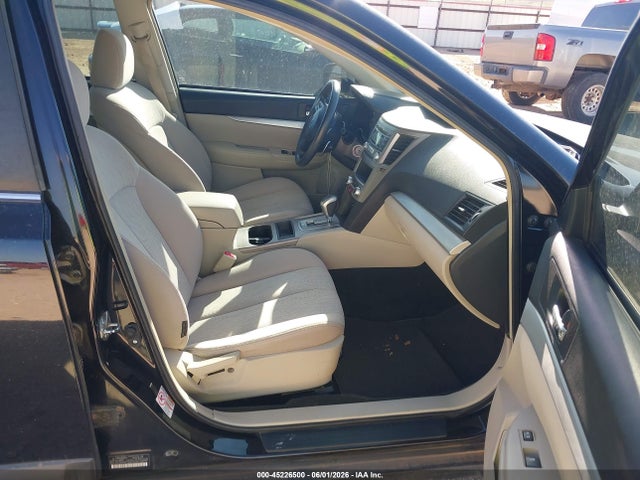 45226500 :رقم المزاد ، 4S4BRCAC9D3288528 vin ، 2013 Subaru Outback 2.5i مزاد بيع