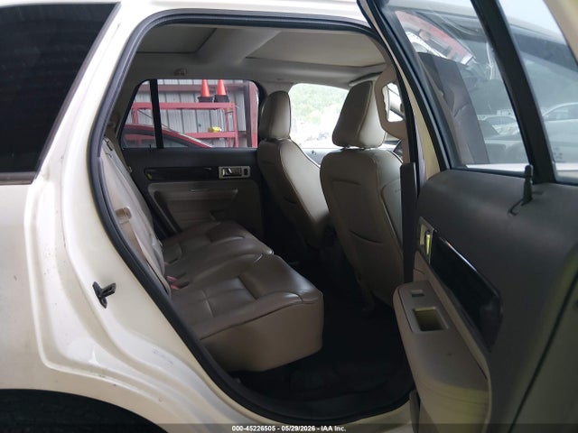 45226505 :رقم المزاد ، 2LMDU68CX8BJ12502 vin ، 2008 Lincoln Mkx مزاد بيع