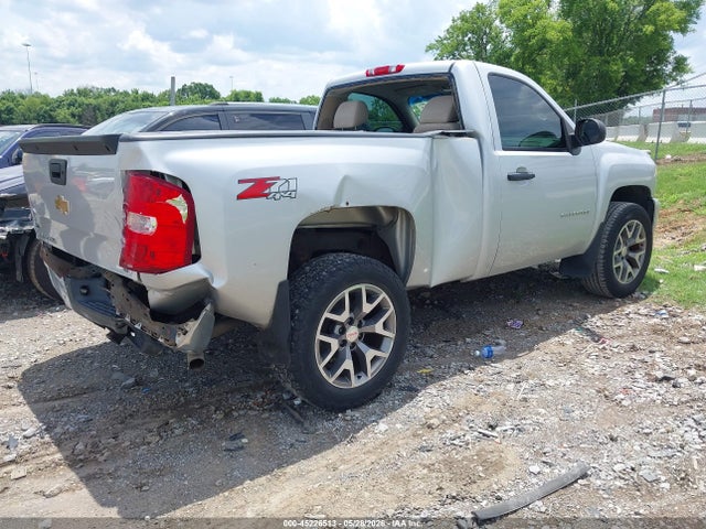 Продажа на аукционе авто 2011 Chevrolet Silverado 1500 Lt, vin: 1GCNKSE08BZ283539, номер лота: 45226513