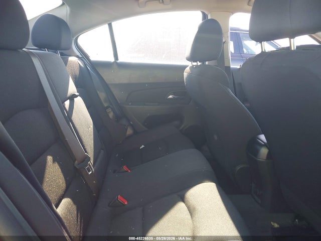 45226535 :رقم المزاد ، 1G1PD5SB5F7270512 vin ، 2015 Chevrolet Cruze 1lt Manual مزاد بيع