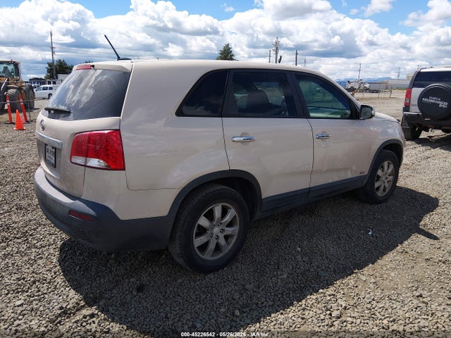 45226542 :رقم المزاد ، 5XYKTCA13BG014917 vin ، 2011 Kia Sorento Lx مزاد بيع