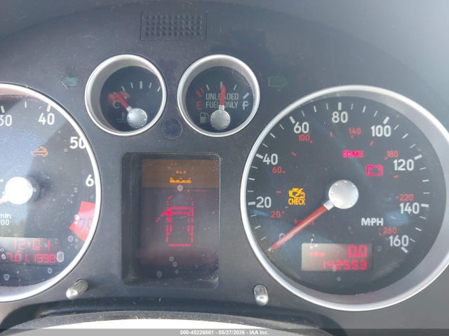 45226561 :رقم المزاد ، TRUUT28NX11007351 vin ، 2001 Audi Tt مزاد بيع