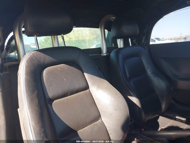 45226561 :رقم المزاد ، TRUUT28NX11007351 vin ، 2001 Audi Tt مزاد بيع