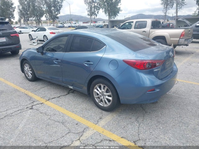 JM1BM1U78G1332332 Mazda Mazda3 I Sport