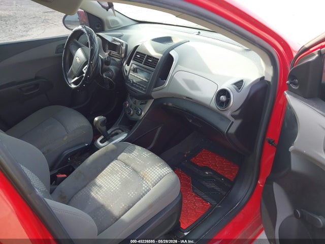 Продажа на аукционе авто 2015 Chevrolet Sonic Ls Auto, vin: 1G1JA5SH8F4174314, номер лота: 45226595