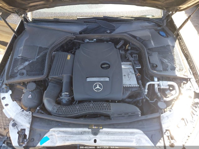 55SWF4JB7JU264799 Mercedes-Benz C 300