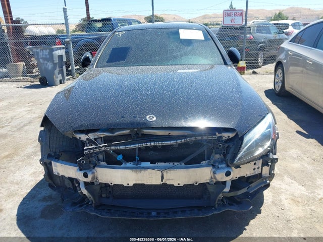 55SWF4JB7JU264799 Mercedes-Benz C 300