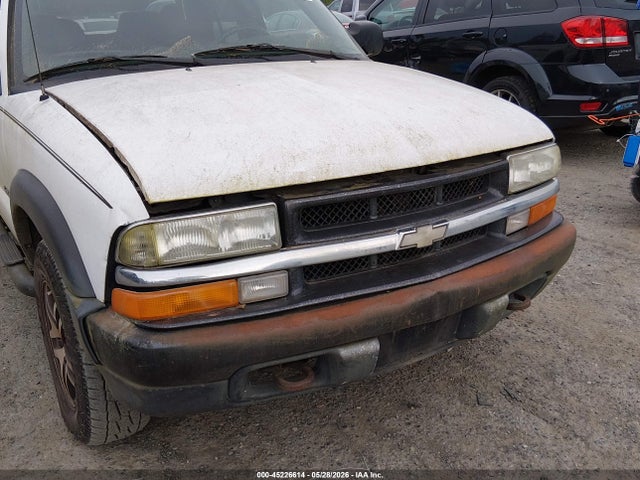 45226614 :رقم المزاد ، 1GCDT13X13K112693 vin ، 2003 Chevrolet S-10 Ls مزاد بيع