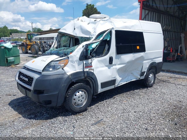 3C6TRVCG9KE532423 RAM Promaster 2500 High Roof 136 Wb