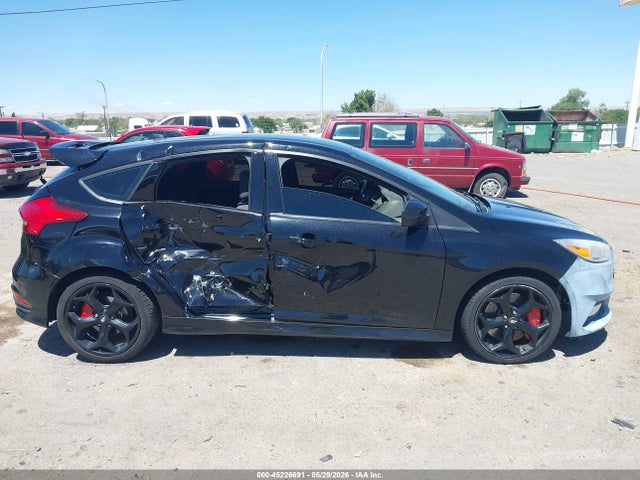 2017 Ford Focus St მანქანა იყიდება აუქციონზე, vin: 1FADP3L96HL270858, აუქციონის ნომერი: 45226691