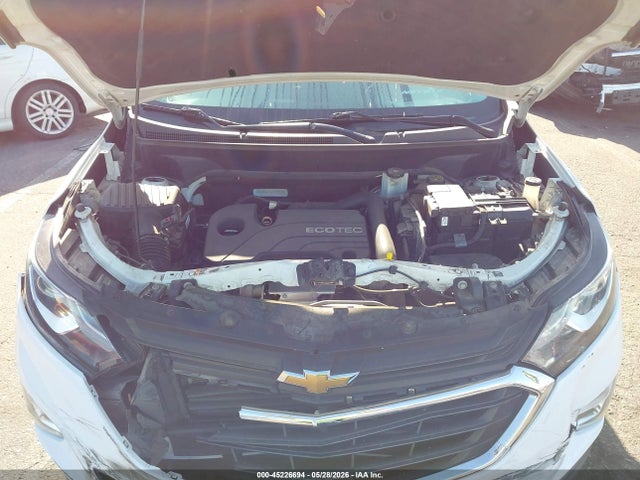 3GNAXJEV5JS575884 Chevrolet EQUINOX LT