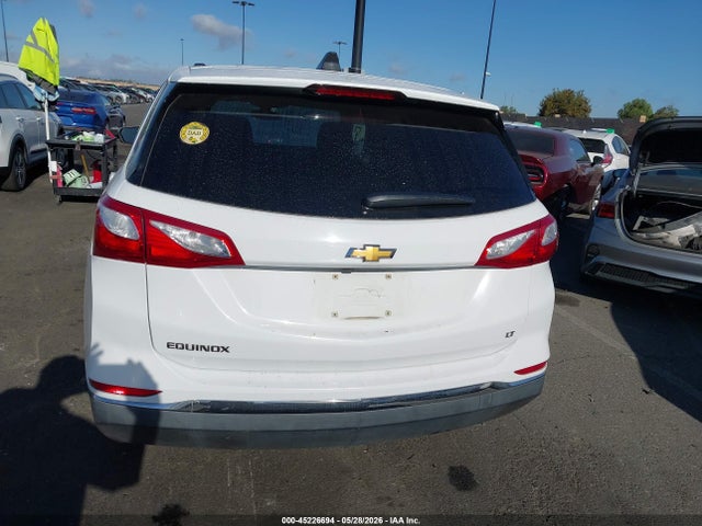 3GNAXJEV5JS575884 Chevrolet EQUINOX LT