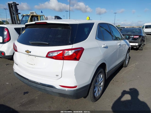 3GNAXJEV5JS575884 Chevrolet EQUINOX LT