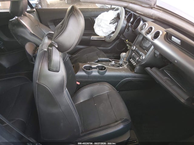 1FATP8UH9J5132451 Ford Mustang Ecoboost Premium