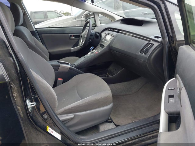 Продажа на аукционе авто 2015 Toyota Prius Two, vin: JTDKN3DU7F1922230, номер лота: 45226751