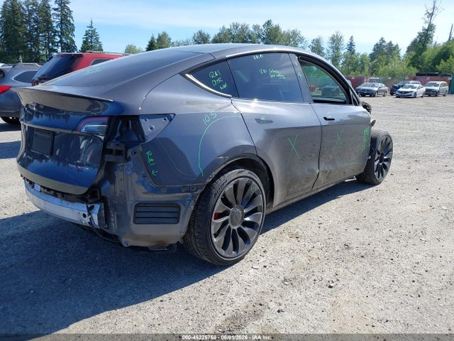 7SAYGDEF3NF320329 Tesla Model Y Performance Dual Motor All-wheel Drive