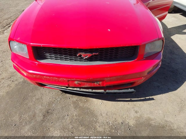 45226804 :رقم المزاد ، 1ZVHT80N185207349 vin ، 2008 Ford Mustang مزاد بيع
