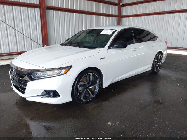 2022 Honda Accord Hybrid Sport მანქანა იყიდება აუქციონზე, vin: 1HGCV3F24NA005813, აუქციონის ნომერი: 45226836