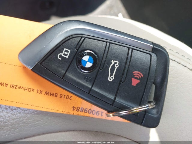 Продаж на аукціоні авто 2016 Bmw X1 Xdrive28i, vin: WBXHT3C30GP883524, номер лоту: 45226841
