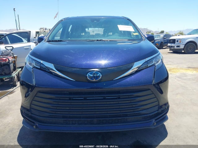 45226897 :رقم المزاد ، 5TDBSKFC6PS099446 vin ، 2023 Toyota Sienna Le مزاد بيع