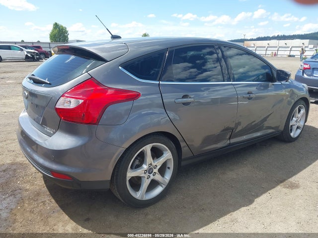 2013 Ford Focus Titanium მანქანა იყიდება აუქციონზე, vin: 1FADP3N27DL119926, აუქციონის ნომერი: 45226898